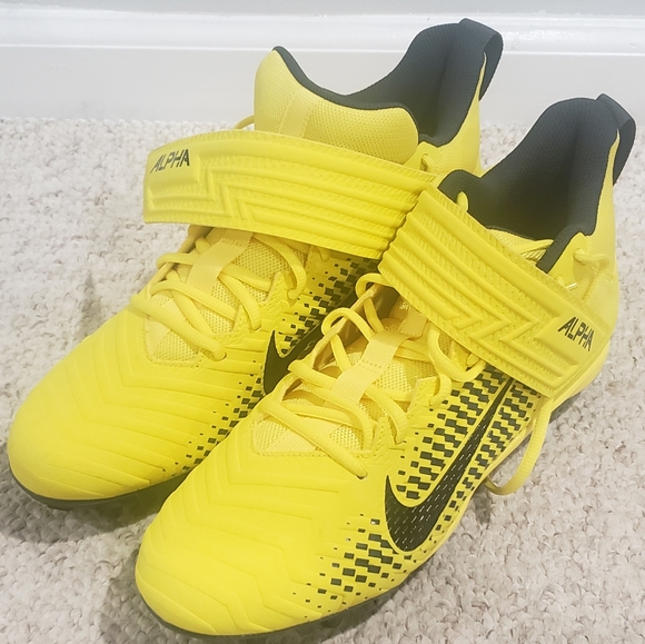 nike alpha menace varsity 2